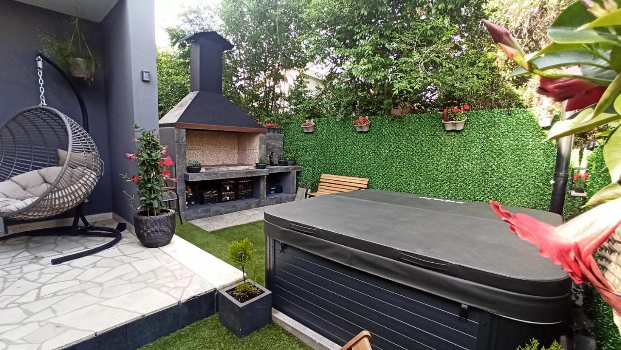 Atrium Apartment 오레비츠 외부 사진